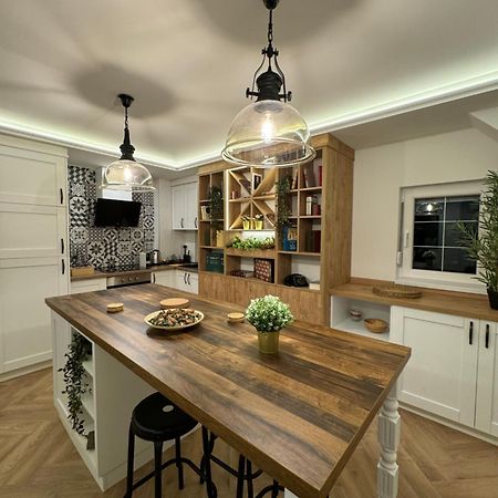 Harmony Heaven In City Center Apartman Belgrád Kültér fotó